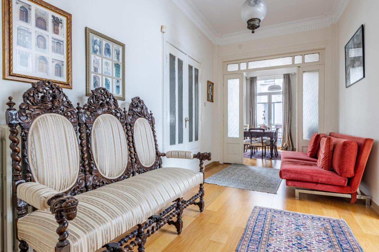 Flat With Balcony And Bosphorus View In Beyoglu Apartment Истанбул Екстериор снимка